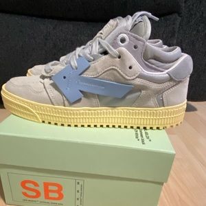 Off-white sneakers size 37 womens